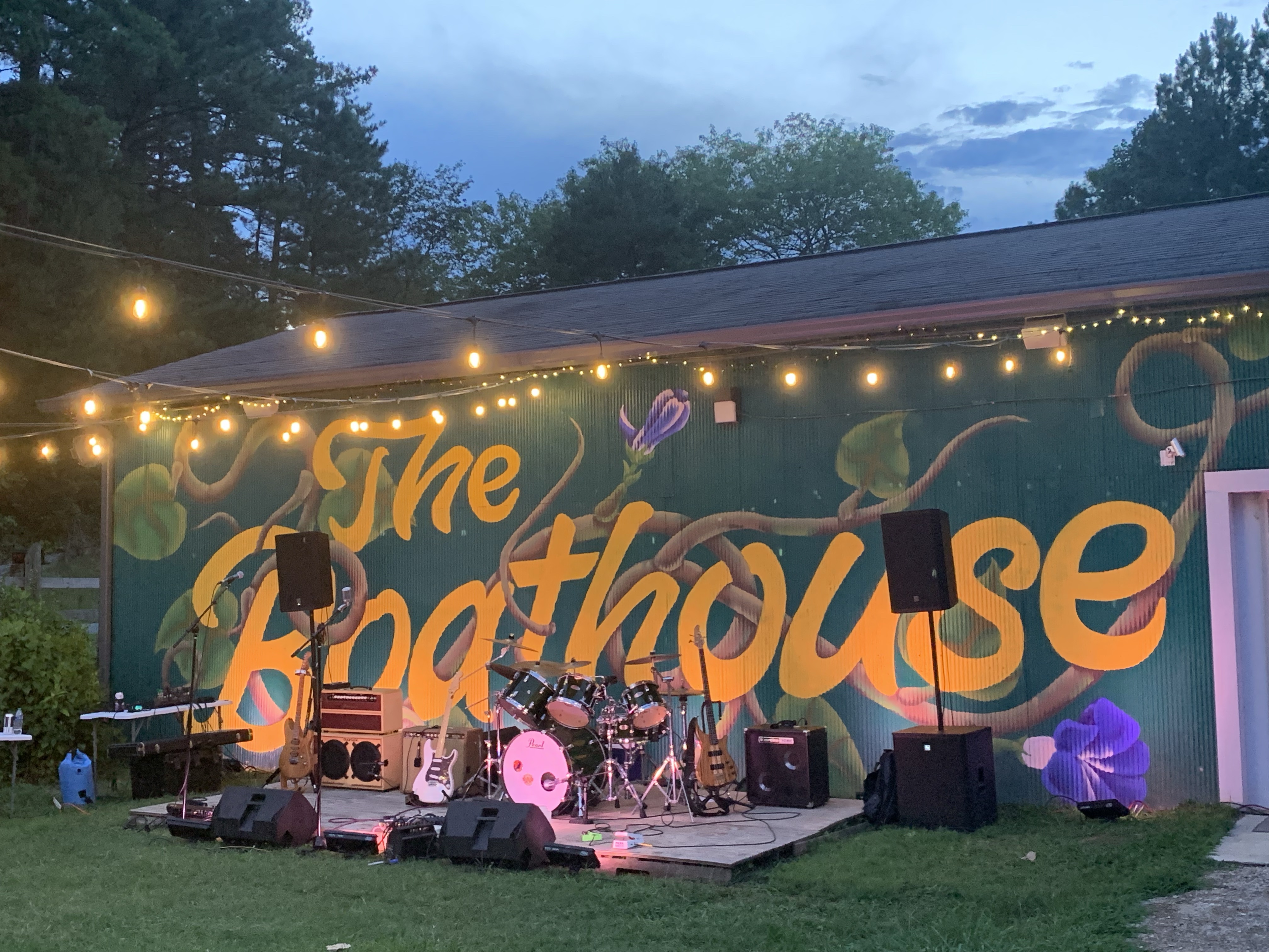 Charlotte Area Adventures: The Boathouse